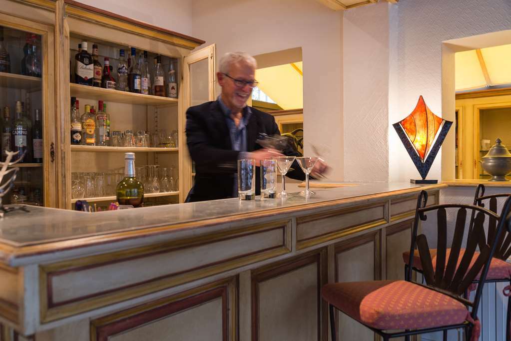 Hotel Mireille Арл Удобства снимка